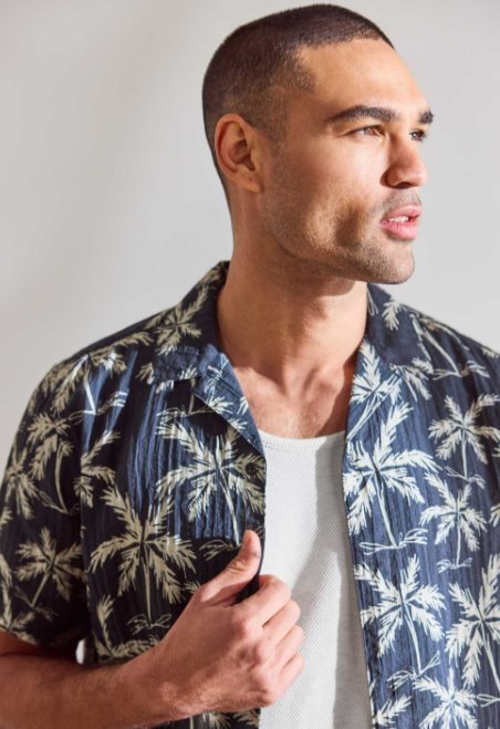 Men’s Palm Print Short Sleeve Button-Up Shirt