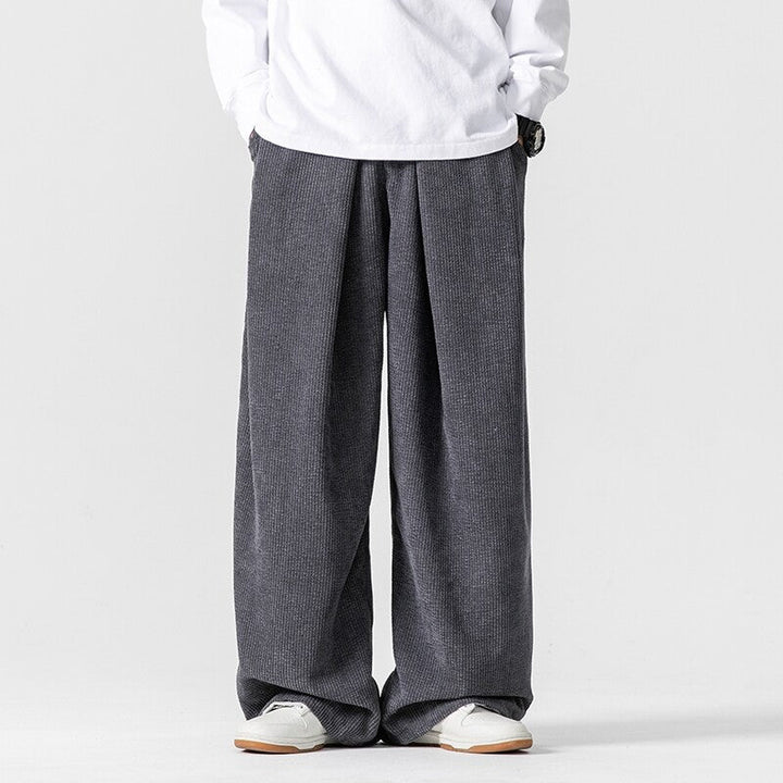 Men’s Textured Wide-Leg Pants