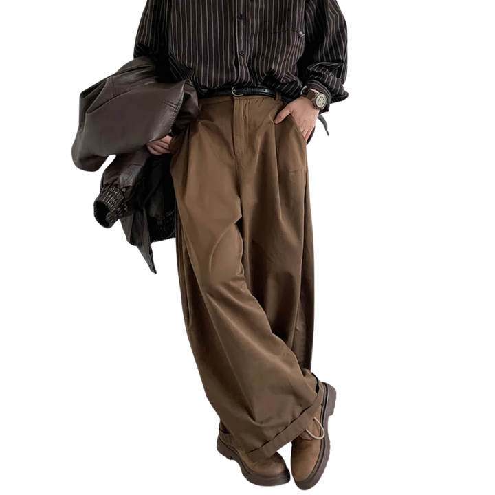 Men’s Wide-Leg Pleated Pants