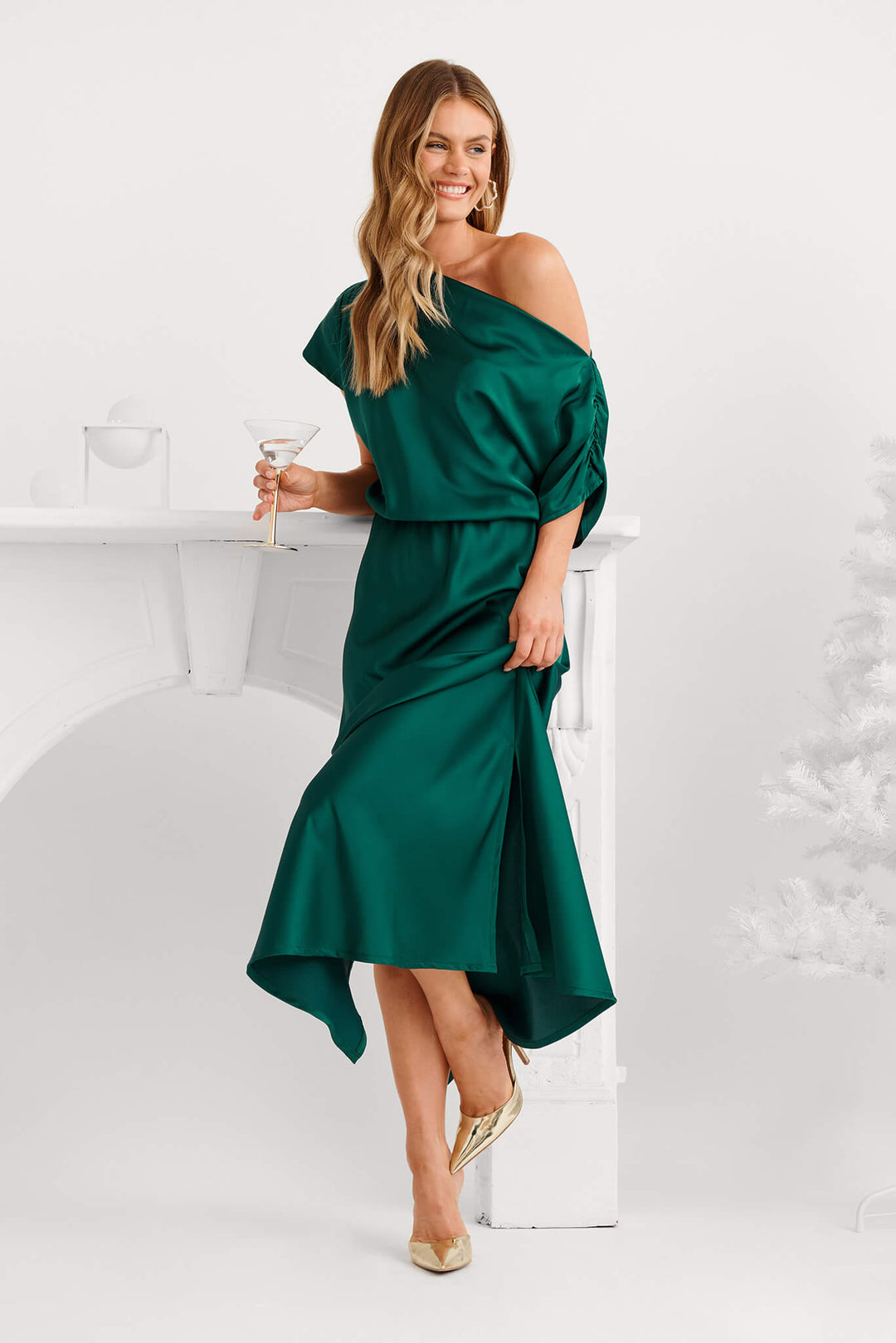 Women’s Asymmetrical Sleeve Side Split Midi Dress