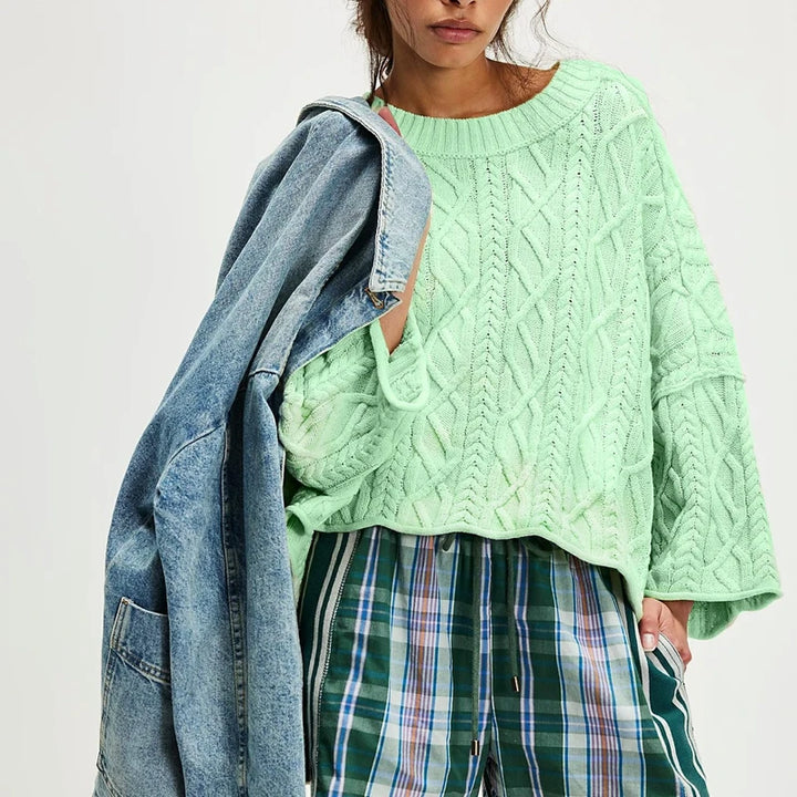 Women’s Cropped Knit Sweater with Crew Neck