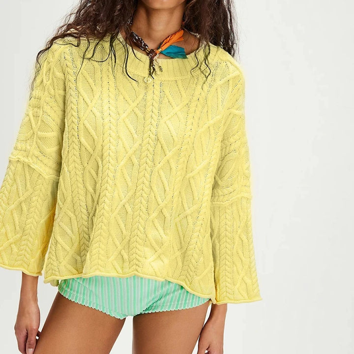 Women’s Cropped Knit Sweater with Crew Neck