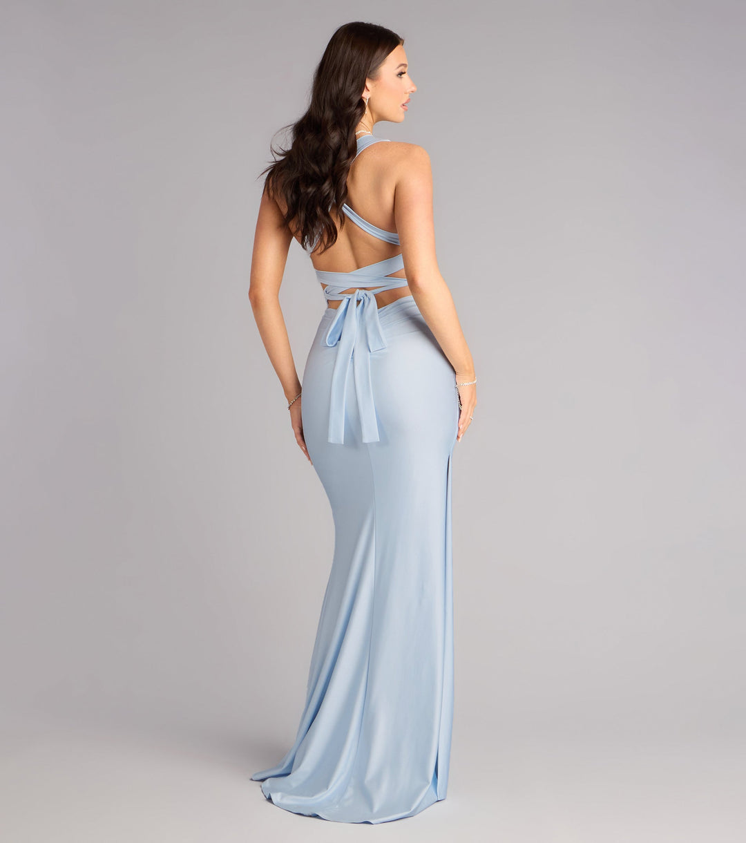 Women's Mermaid Maxi Dress with Ruched Waist and V-Neckline