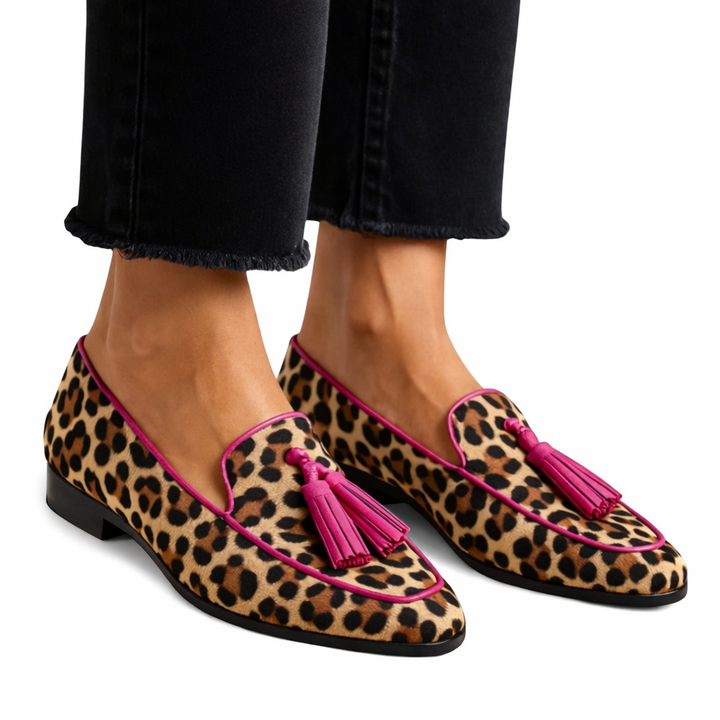 Women’s Pointed Toe Tassel Slip-On Loafers with Bright Trim Edge
