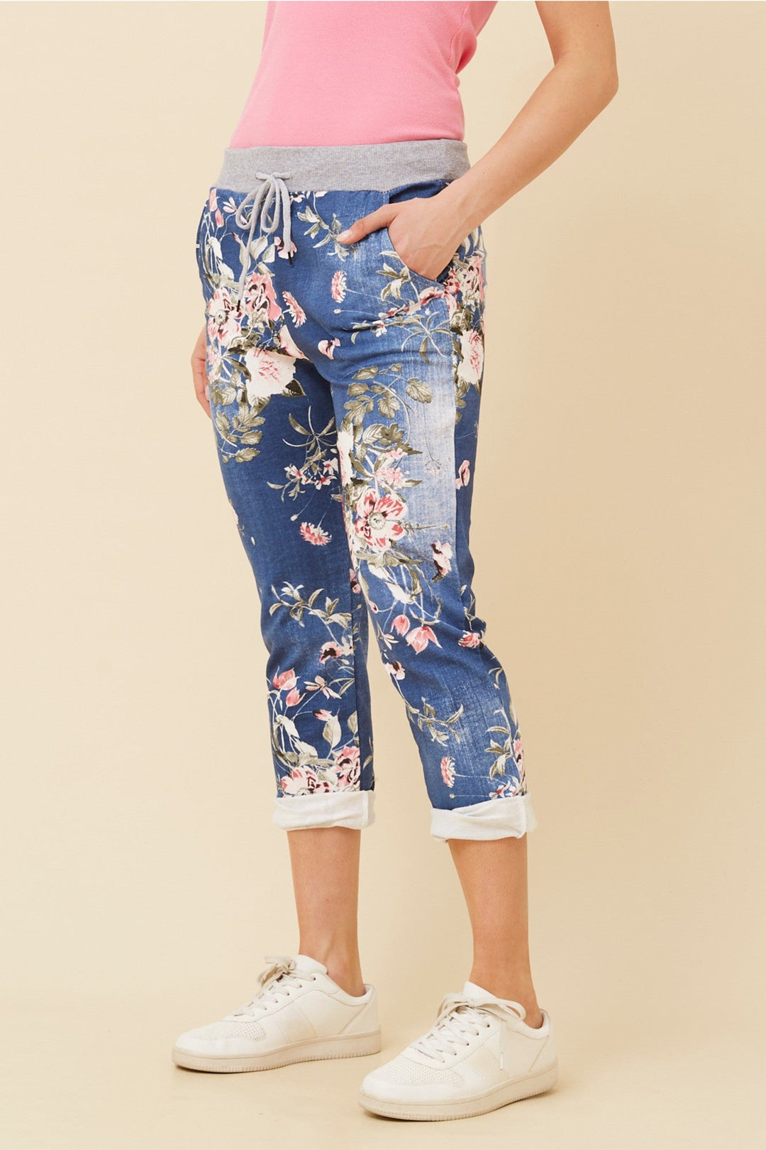Women’s Floral Print Jogger Pants