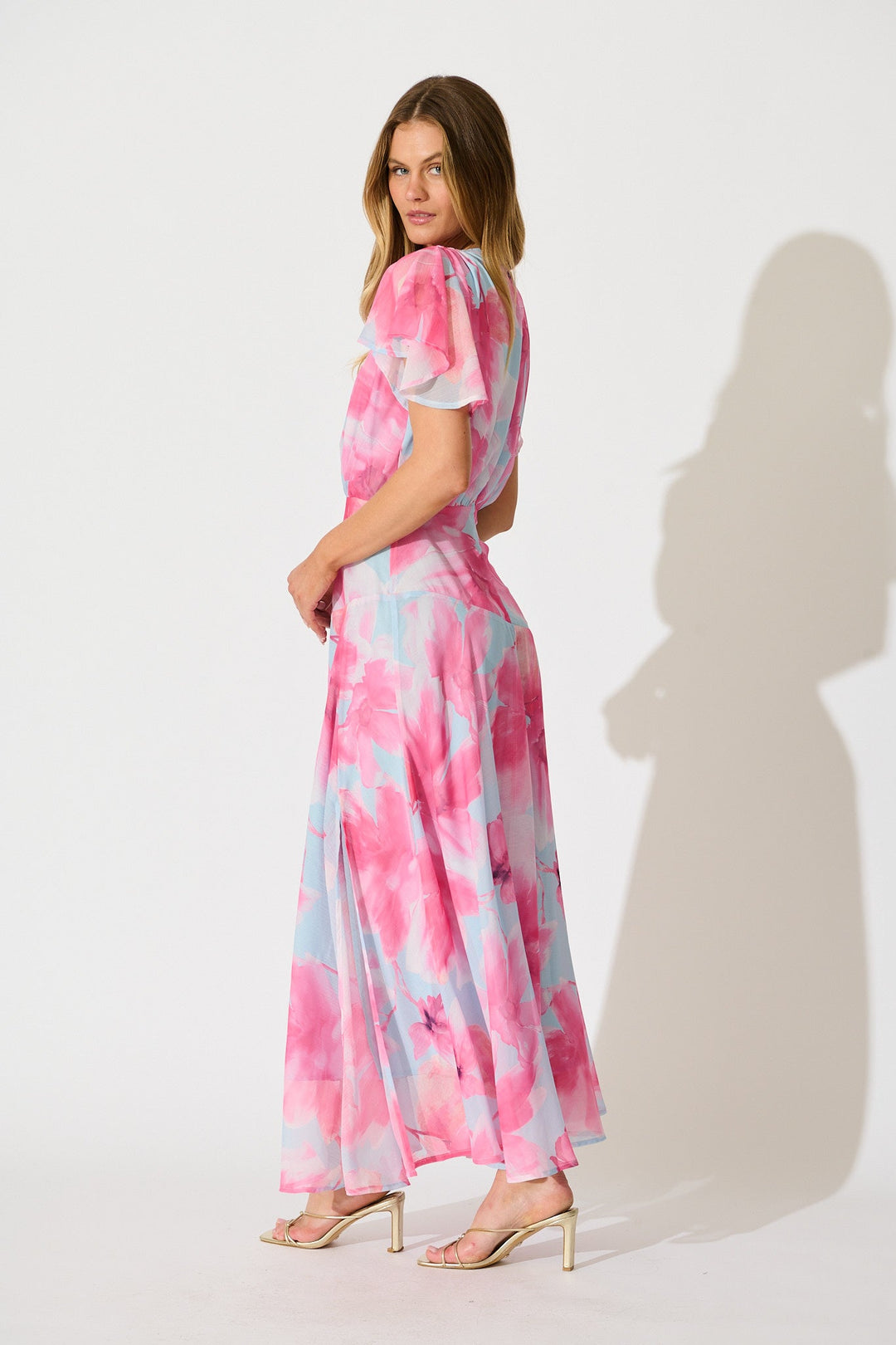 Women’s Floral Print V-Neck Flutter Sleeve Maxi Dress