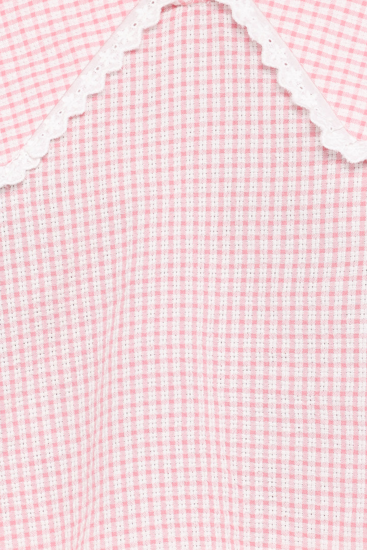 Women’s Gingham Long Sleeve Top with Oversized Collar