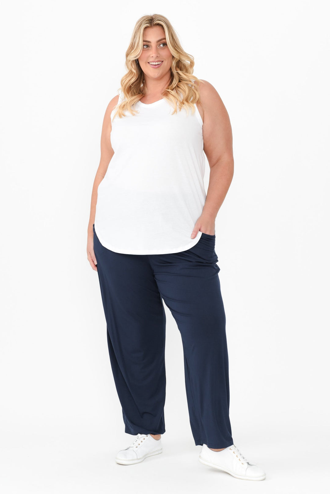 Women’s Navy Bamboo Elastic Waist Straight Leg Pants