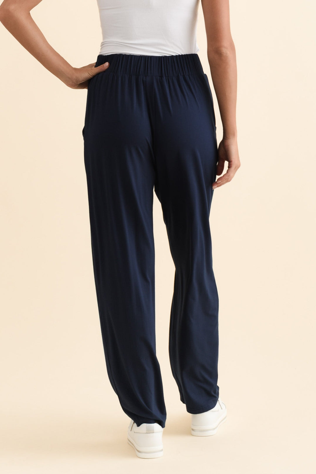 Women’s Navy Bamboo Elastic Waist Straight Leg Pants