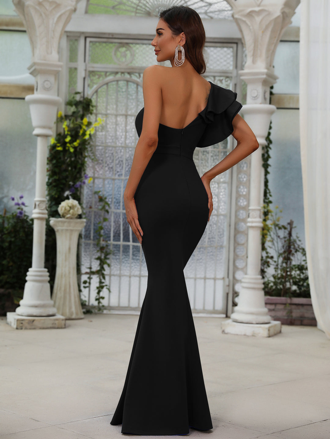 Women's One-Shoulder Mermaid Maxi Dress with Knot Front and Ruffle