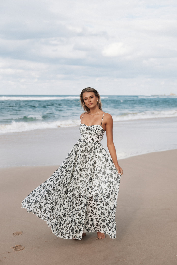 Women’s Pleated Floral Maxi Dress