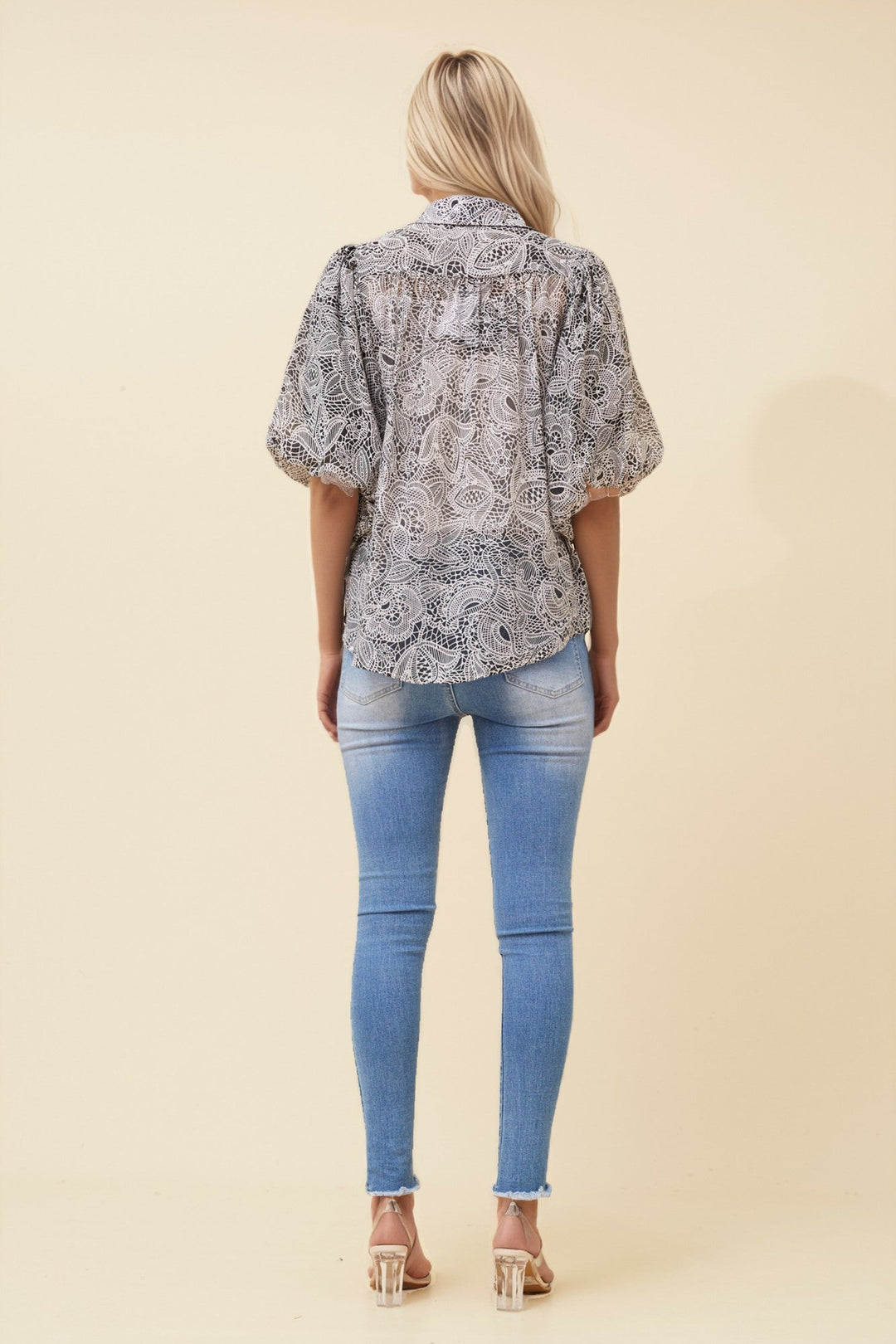 Women’s Printed Button-Front Shirt with Puff Sleeves