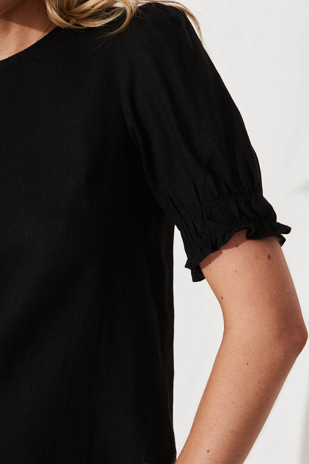 Women's Puff Sleeve Top with Round Neck and Back Keyhole