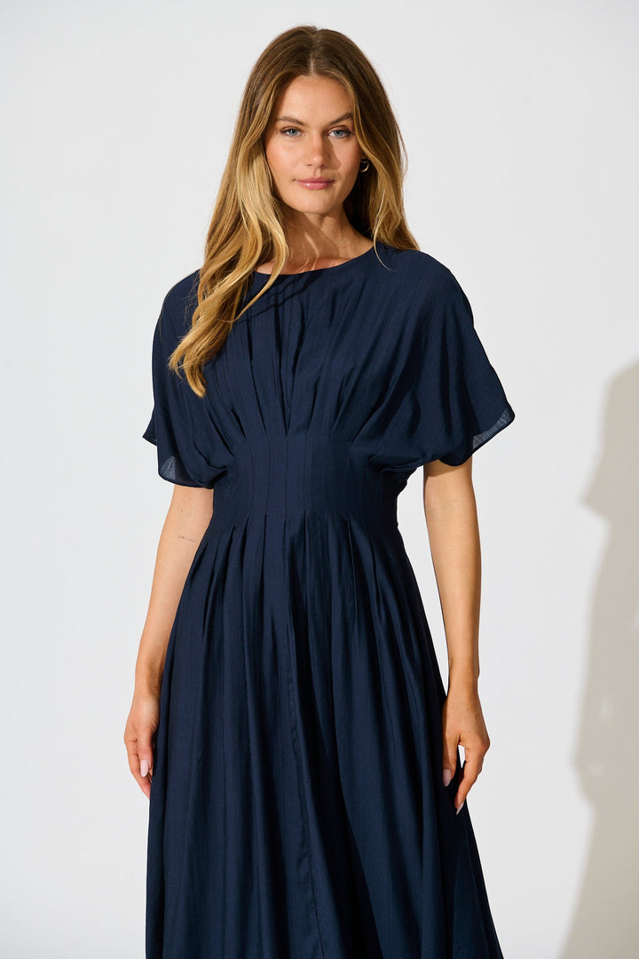 Women’s Round Neck Short Sleeve Maxi Dress