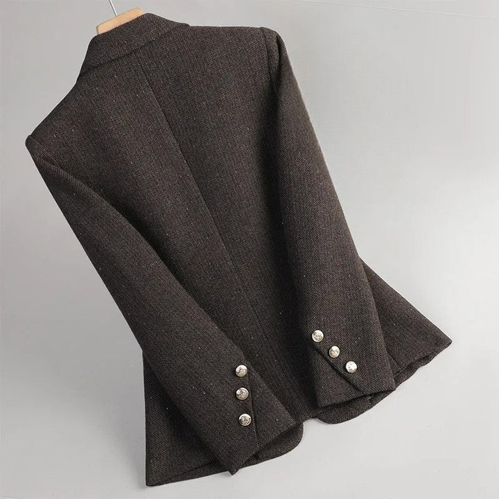 Women’s Single-Button Blazer with Notch Lapel and Flap Pockets