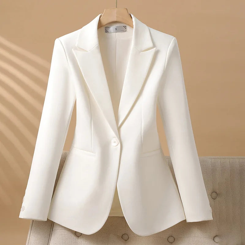 Women’s Single-Button Blazer with Notch Lapel and Front Welt Pockets