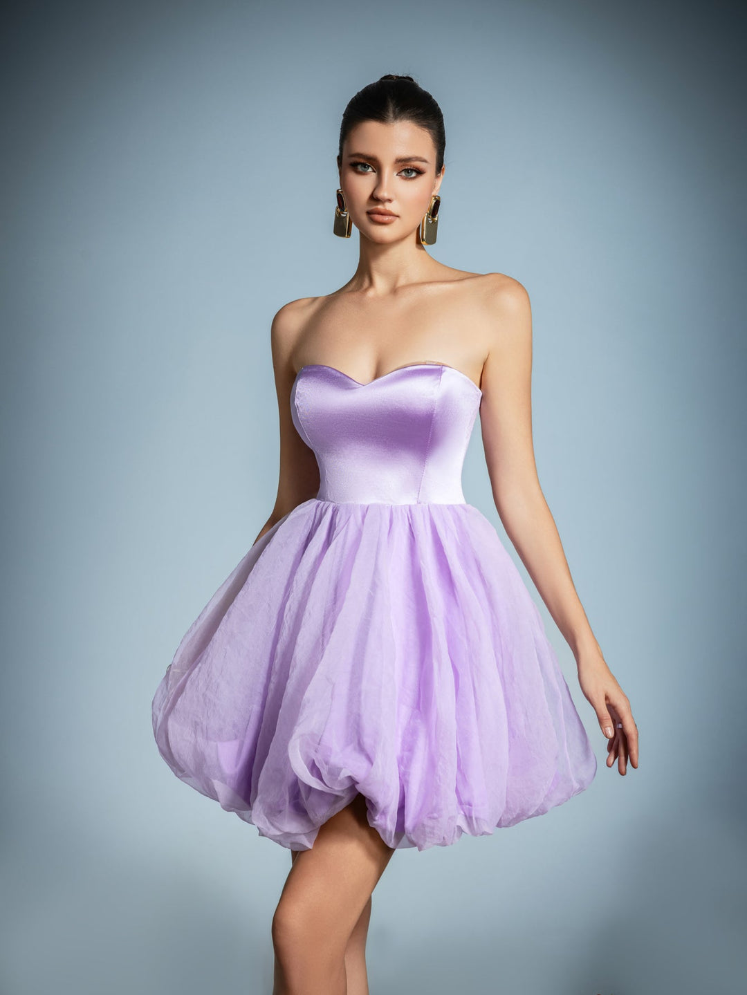 Women's Strapless Mini Dress with Tulle Skirt and Sweetheart Neckline