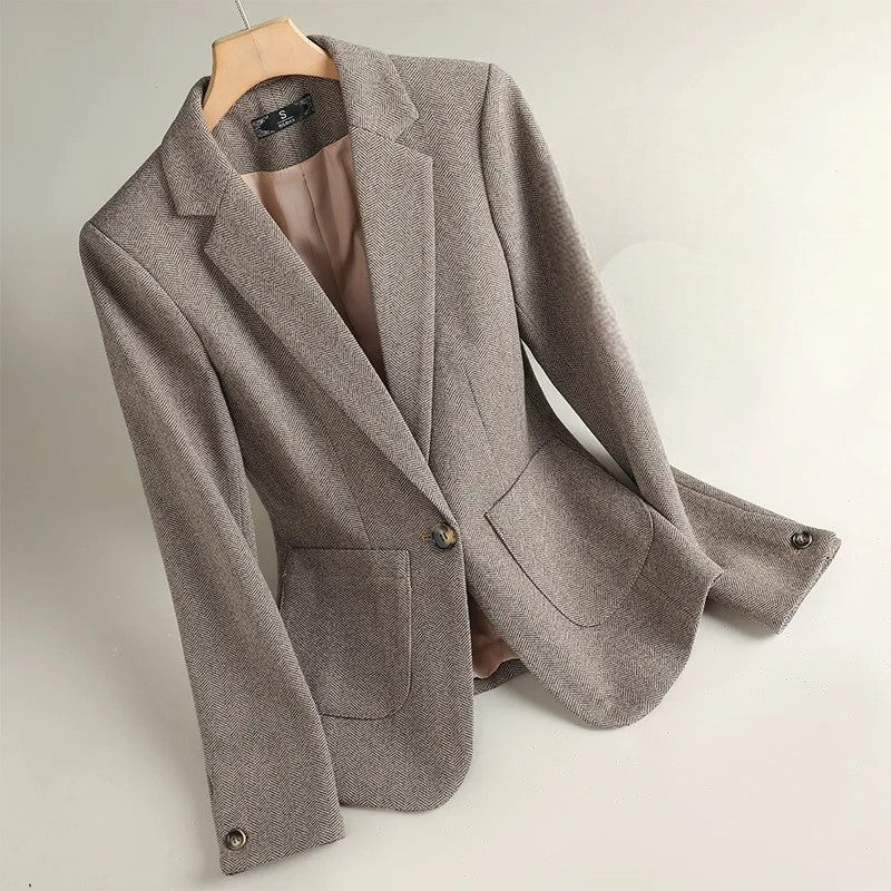 Women's Single-Button Blazer with Notch Lapel and Patch Pockets