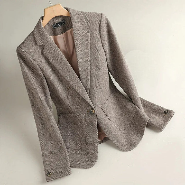 Women's Single-Button Blazer with Notch Lapel and Patch Pockets