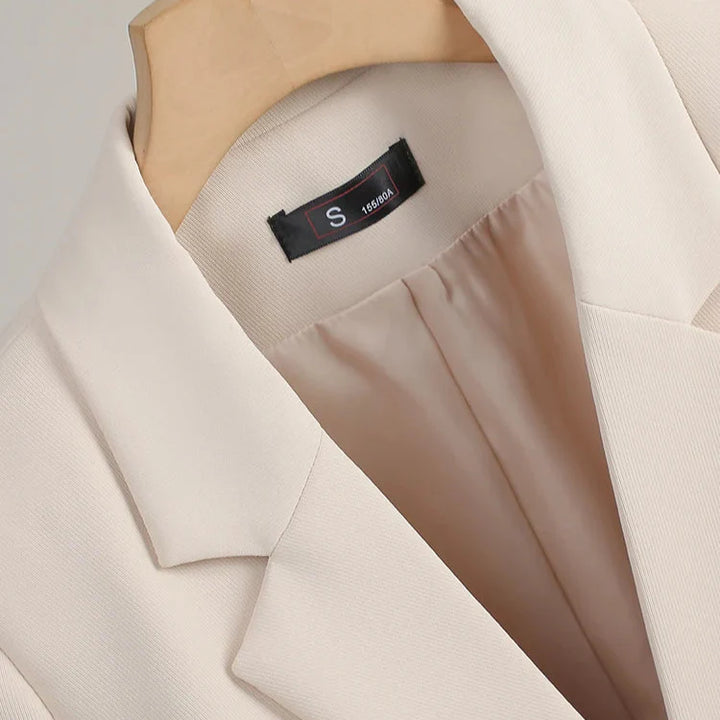 Women's Two-Button Blazer with Notch Lapel and Flap Pockets